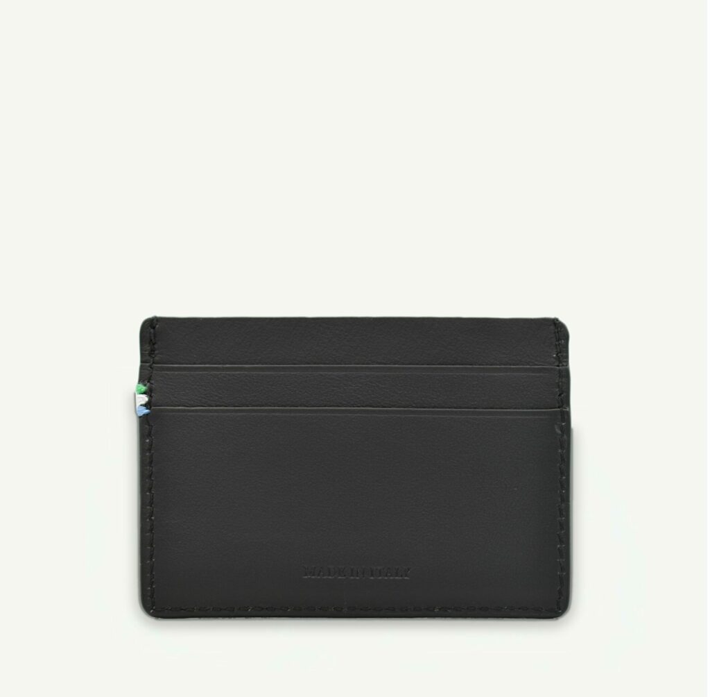 Porte-cartes Quattro Scomparti en veau lisse noir, vue de dos